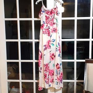 Cold shoulder maxi dress by Venus